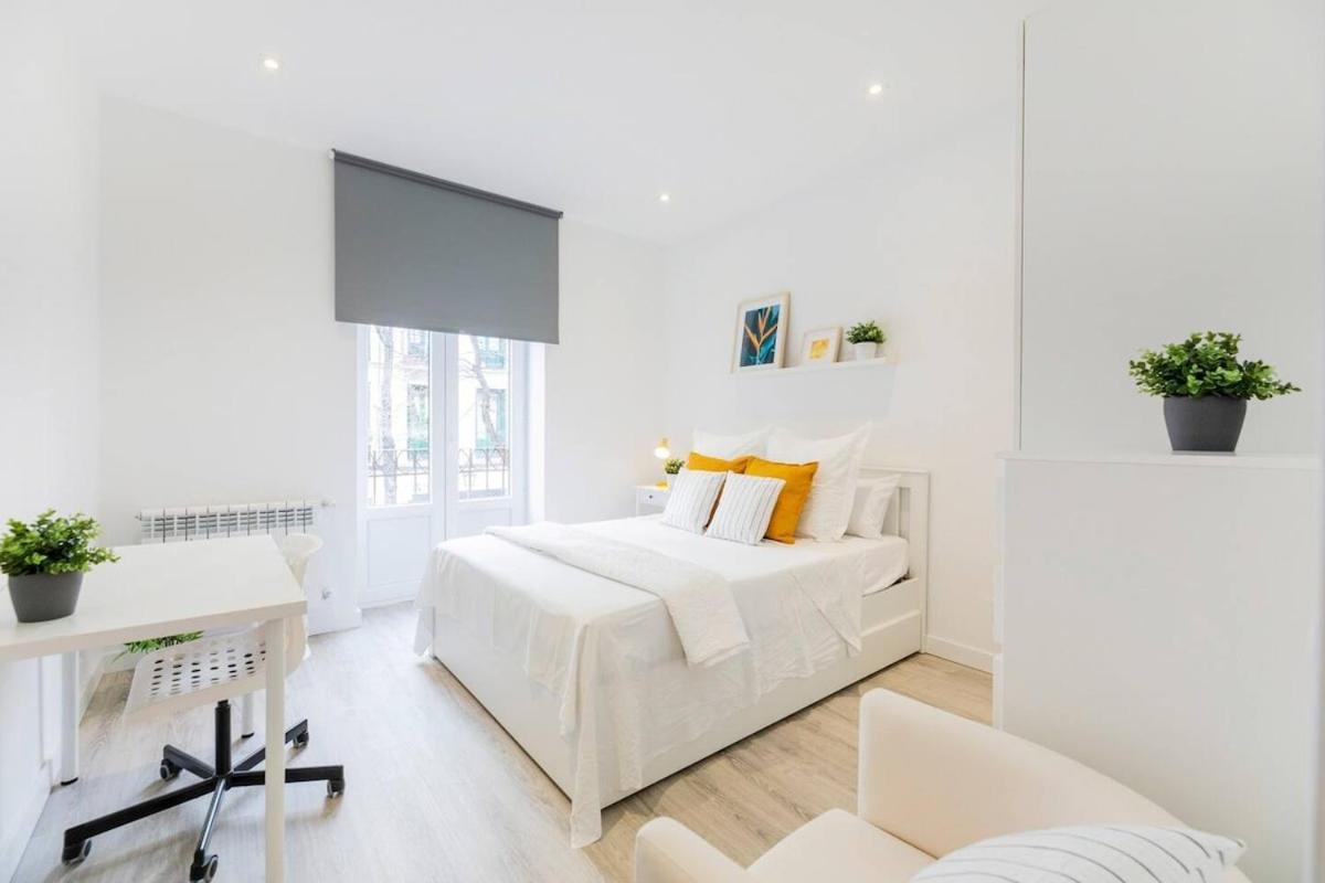 Encantador Apartamento Atocha Madrid Ngoại thất bức ảnh