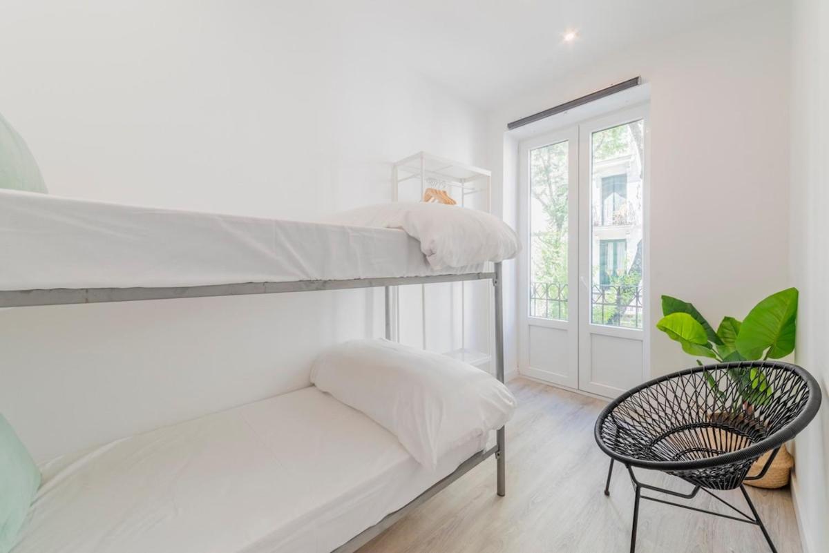 Encantador Apartamento Atocha Madrid Ngoại thất bức ảnh
