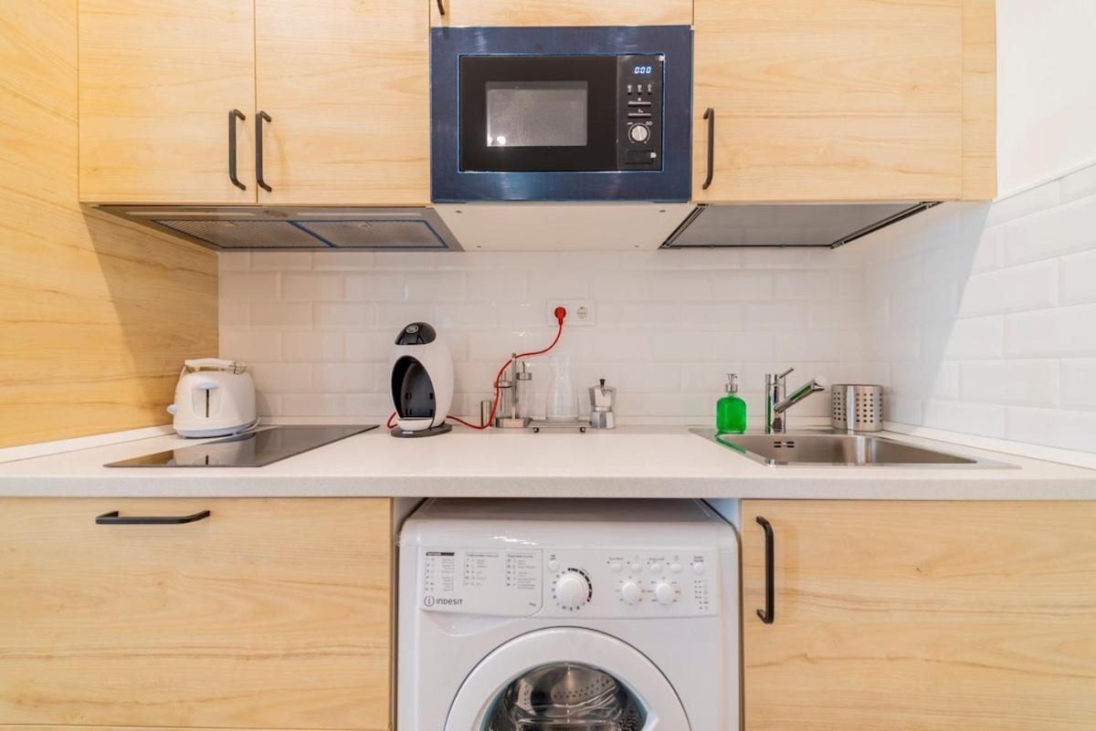 Encantador Apartamento Atocha Madrid Ngoại thất bức ảnh